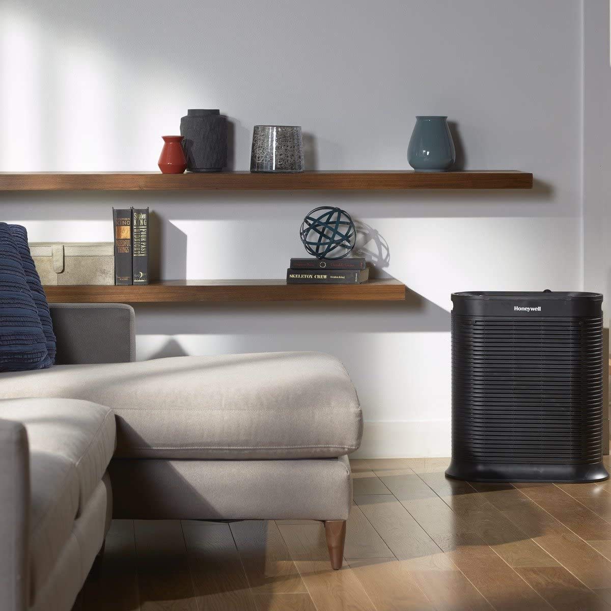Honeywell AllergenPlus HEPA Air Purifier for Home, 2250 Ft² Rooms in 1 hour, Reduces Allergens, Dust, Pollen, Smoke, Pet Dander, Odors, White, HPA304