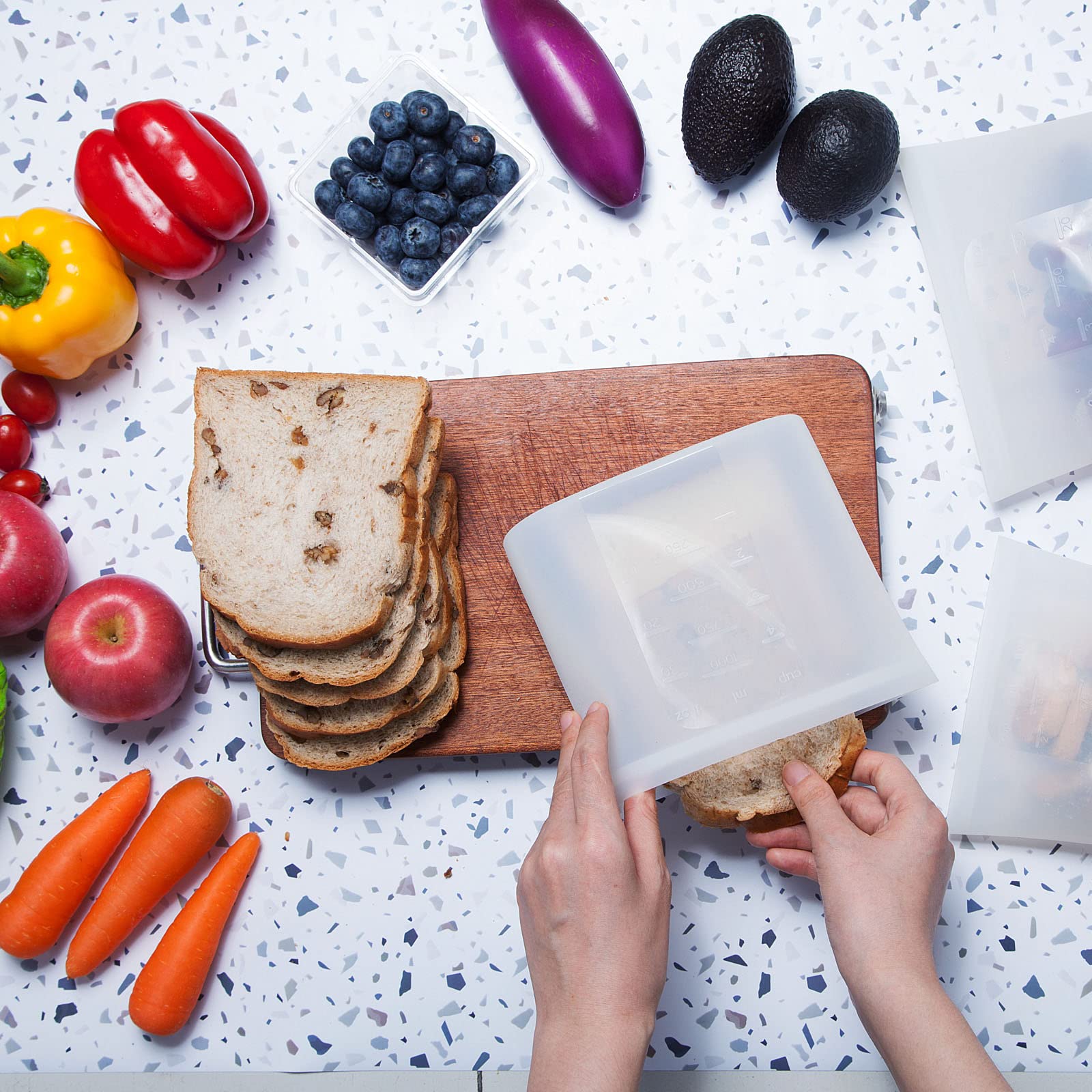 Winrock Reusable 100% Silicone Food Storage Bags, Sandwich Snack Bags New Generation Stand Up Zip Container for Soup and Leftovers, Plastice & BPA Free, Microwave Oven Safe 3 Pack (51oz, 34oz, 17oz)
